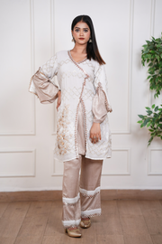 Ariyah Champagne Whisper Fusion Ensemble.