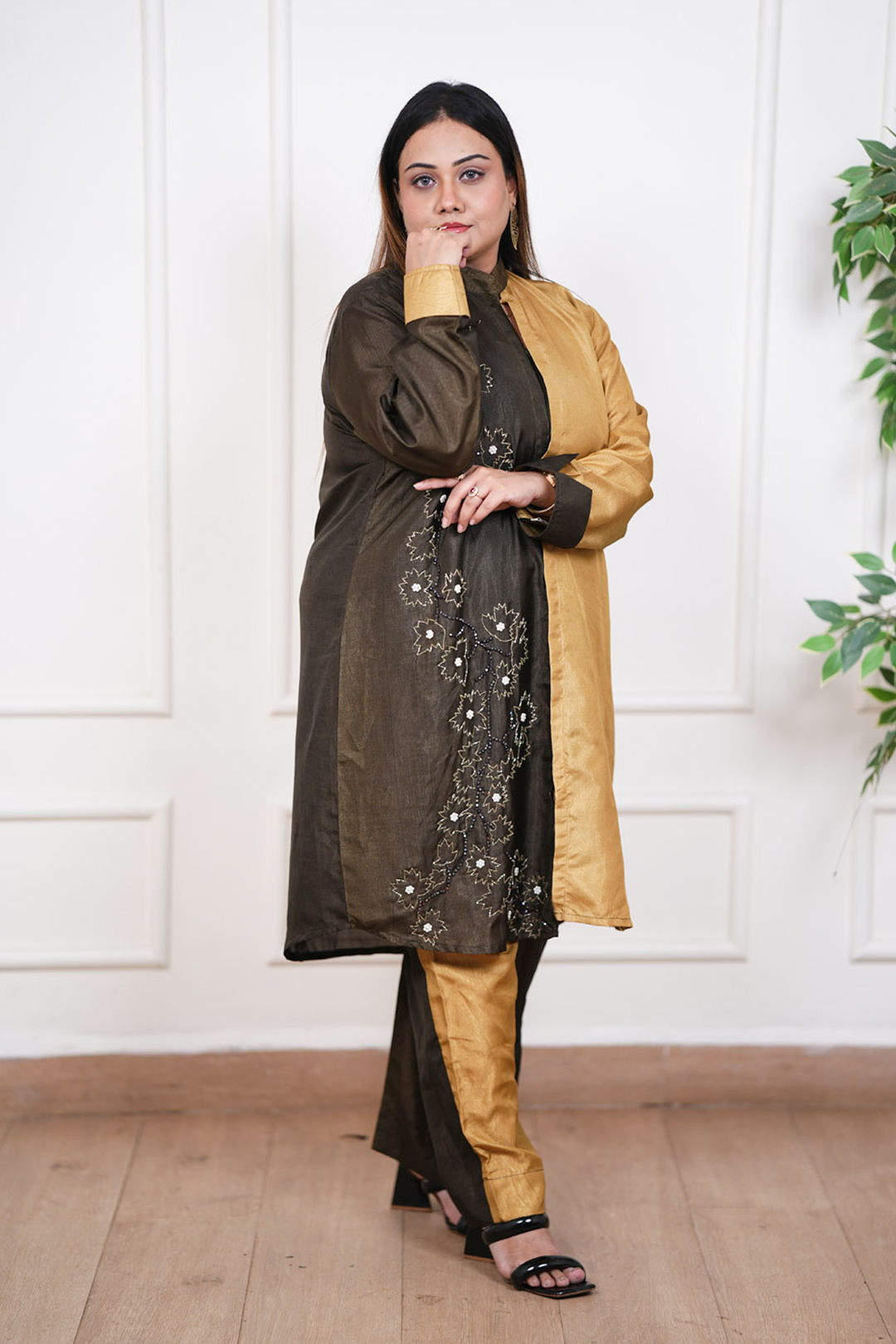 Zarmin Olive Gold Contrast Handcrafted Fusion Set