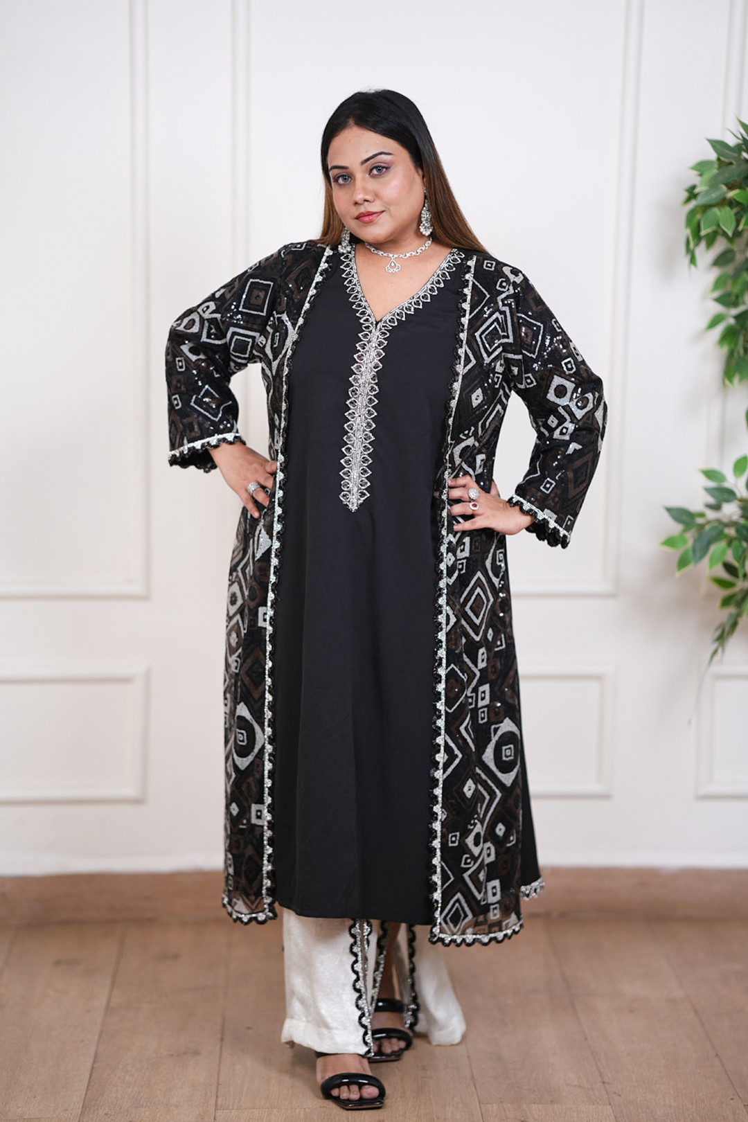 Noirah Monochrome Statement Ensemble