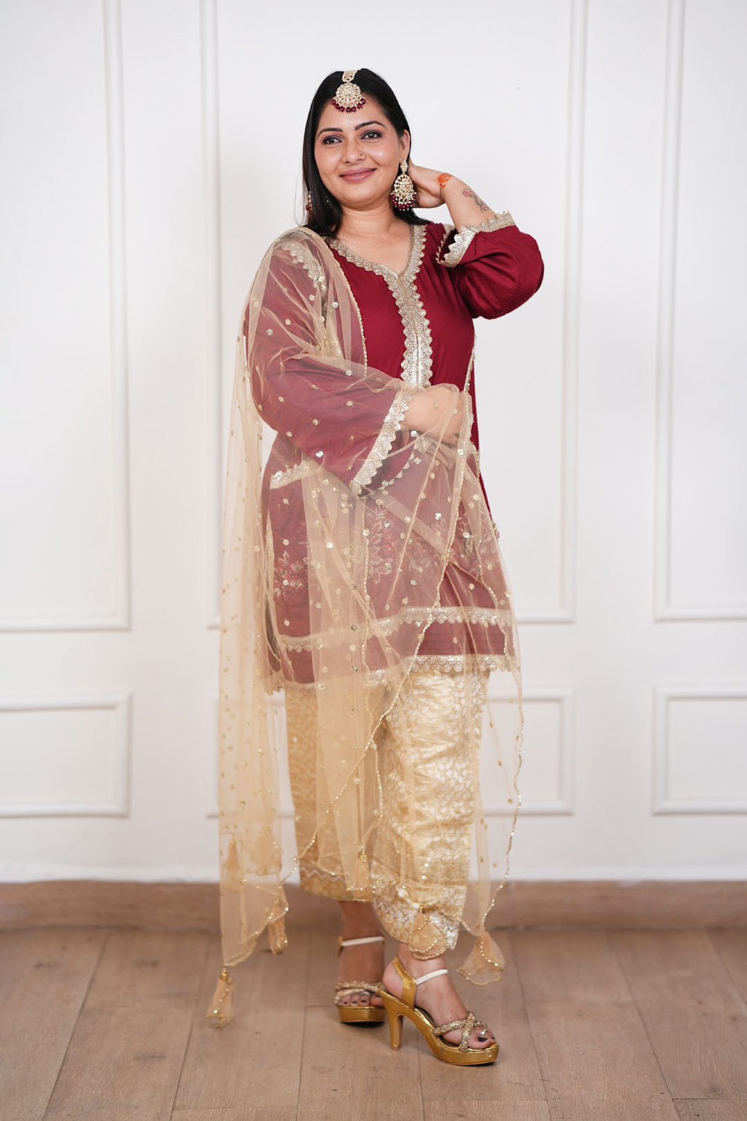 Noor-e-Zar Heritage Suit